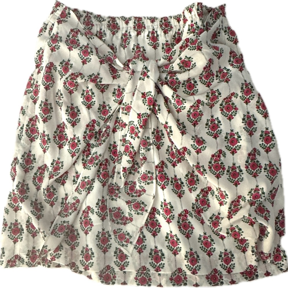 Club Monaco Layli Floral Silk
Front Tie Skirt Size 10